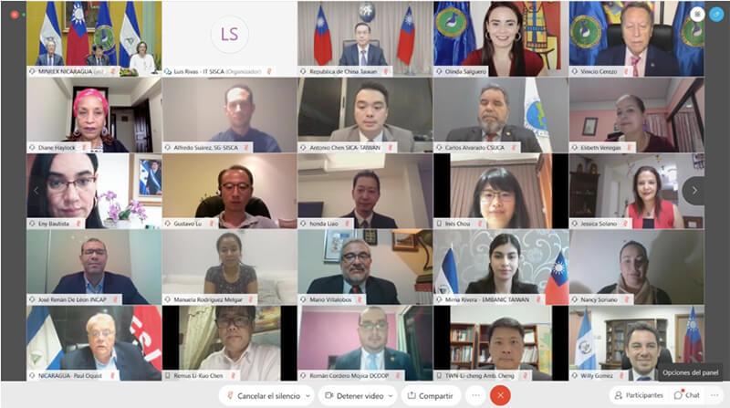 entrega-medalla-reconocimiento-taiwan